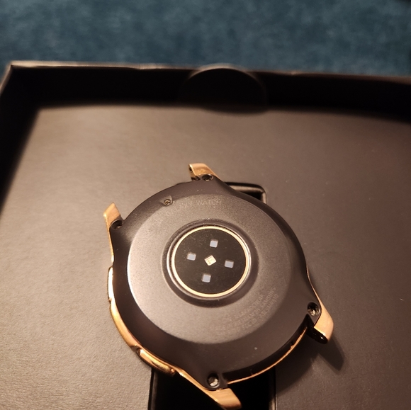 Samsung Galaxy Watch - Picture 3 of 3